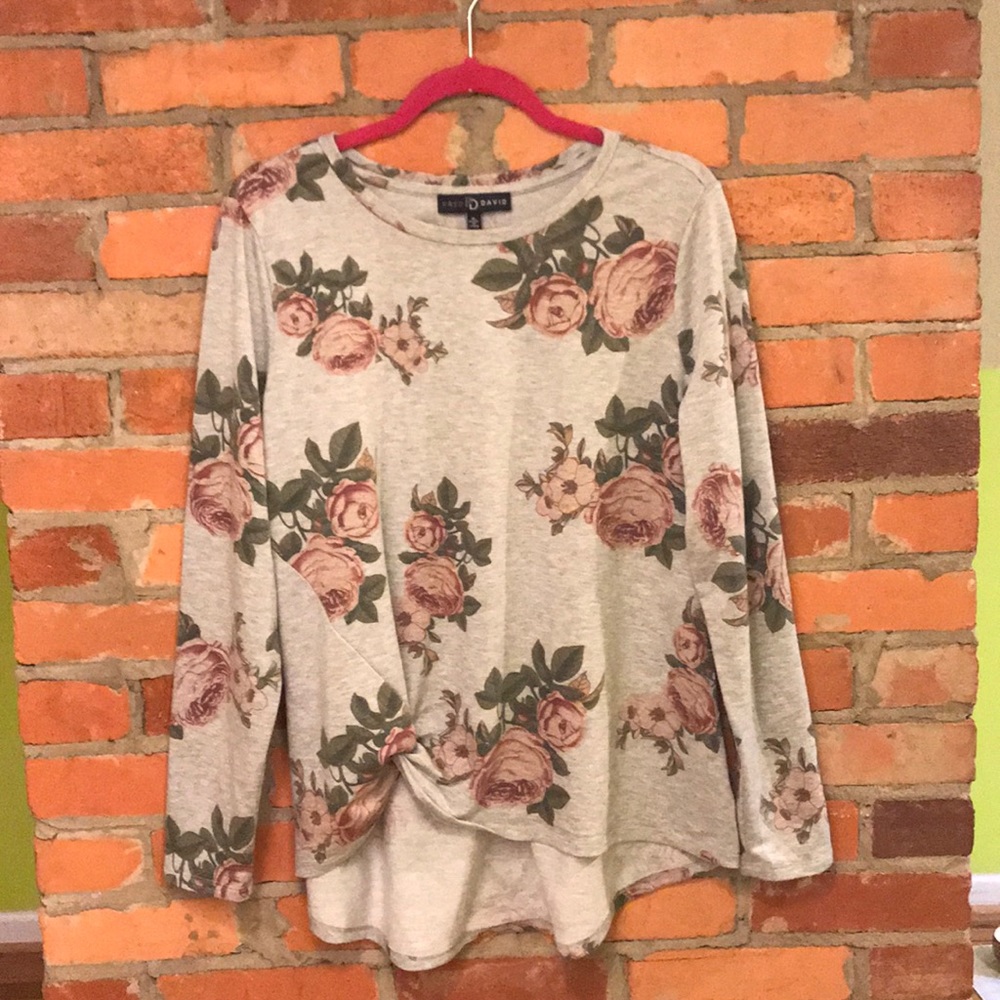 Floral top